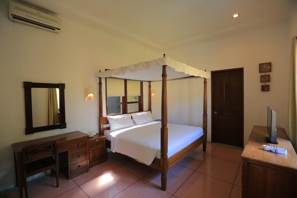 Putri Bali Villa Семиньяк Экстерьер фото